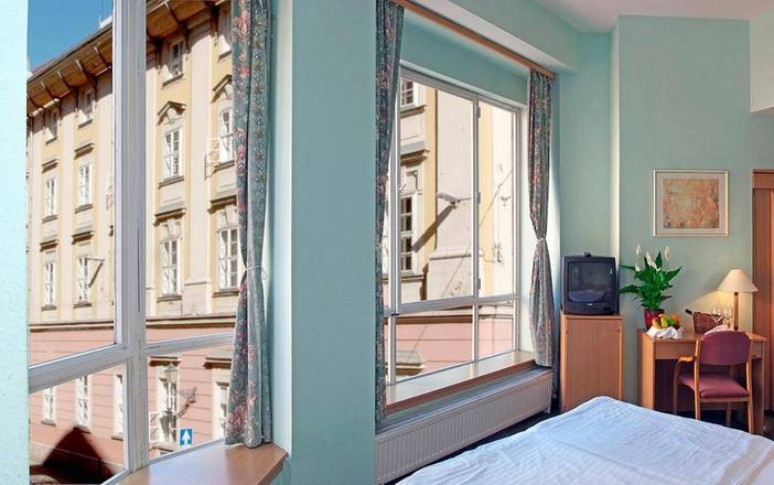 City Hotel Pilvax, Budapest