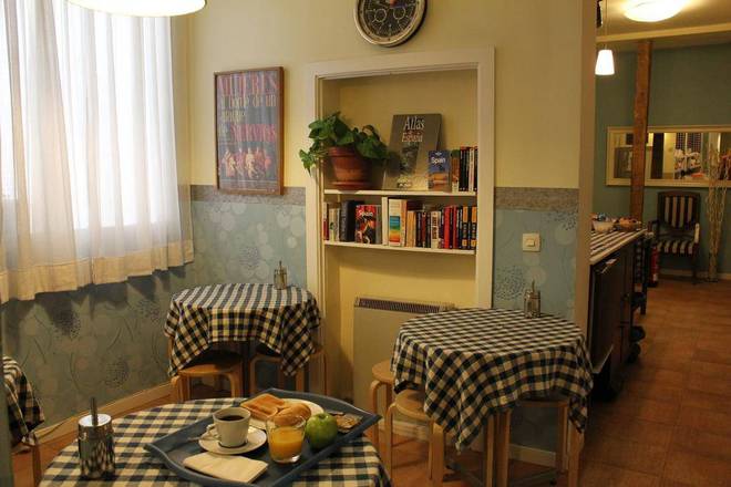 Hostal La Zona, Madrid
