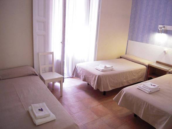 Hostal La Zona, Madrid