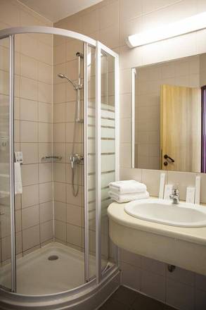 City Hotel Pilvax, Budapest