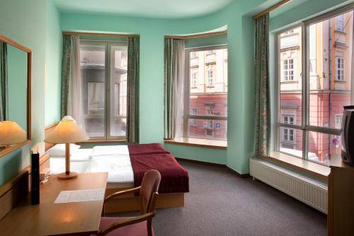 City Hotel Pilvax, Budapest