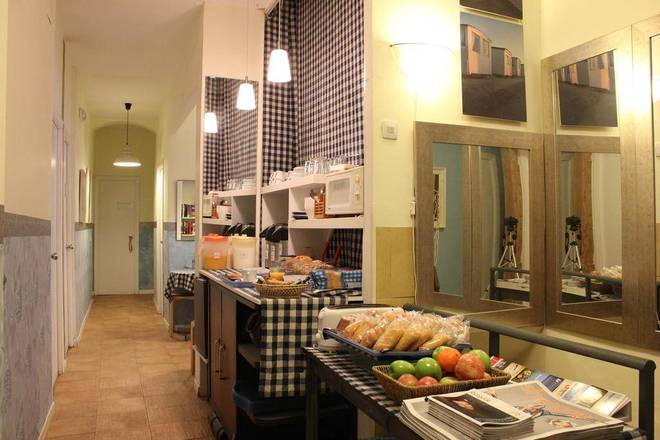Hostal La Zona, Madrid