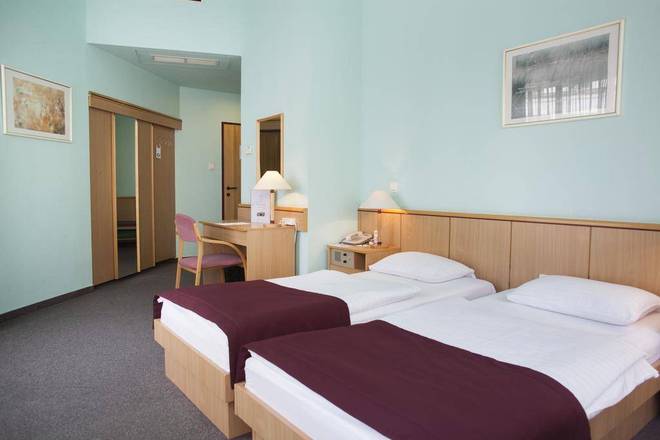 City Hotel Pilvax, Budapest