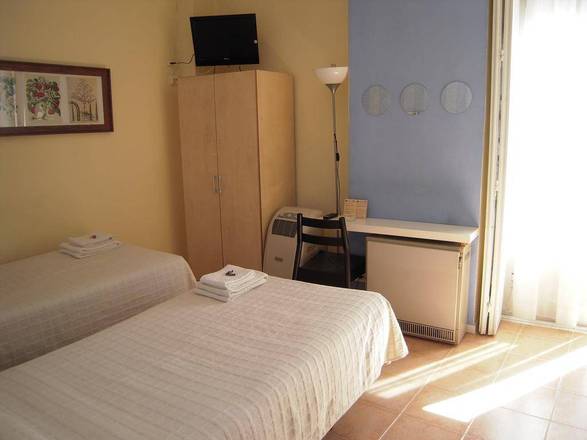 Hostal La Zona, Madrid