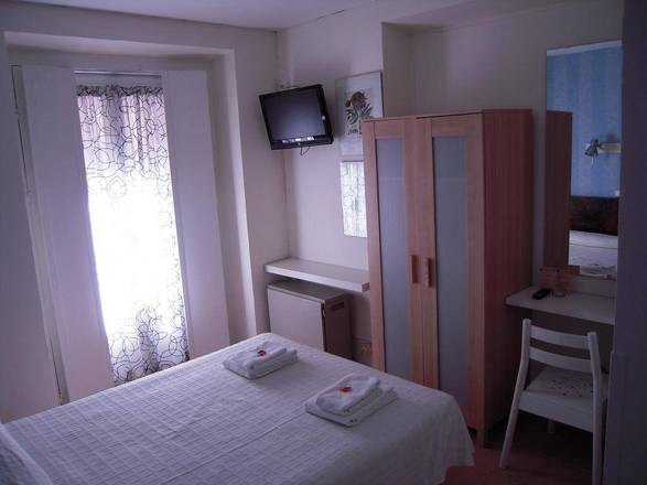 Hostal La Zona, Madrid