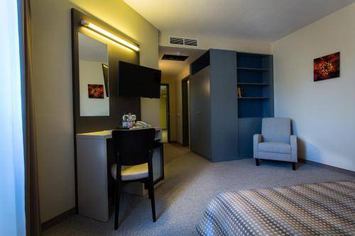 Corvin Hotel, Budapest