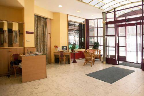 City Hotel Pilvax, Budapest