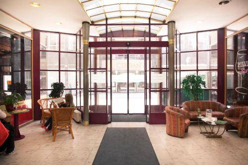 City Hotel Pilvax, Budapest