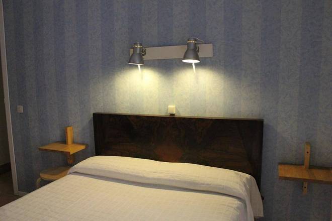 Hostal La Zona, Madrid