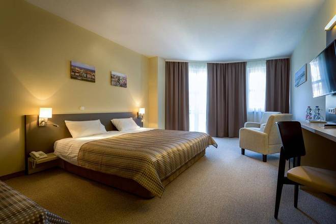 Corvin Hotel, Budapest