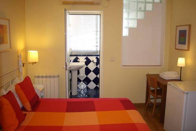 Hostal Adriano, Madrid