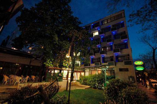 Benczur Hotel, Budapest
